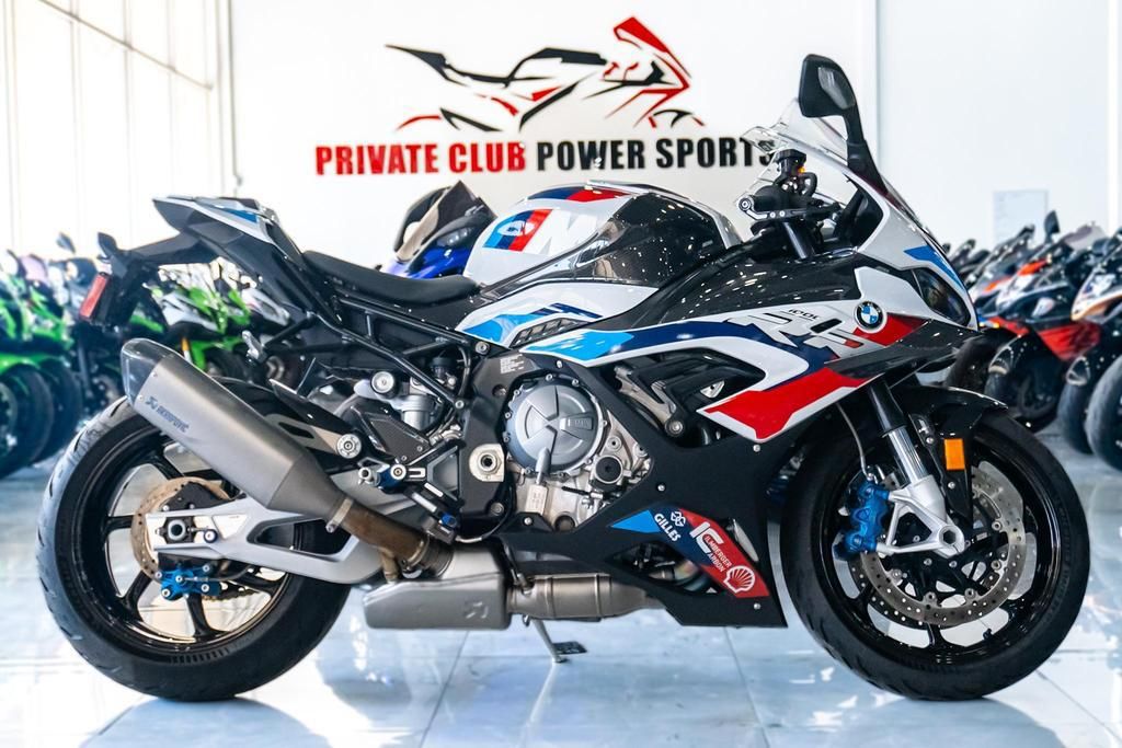 2022 BMW M 1000 RR