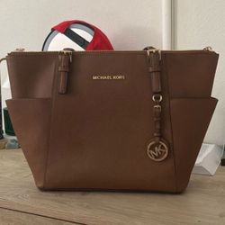 Purse And Slides Men’s 