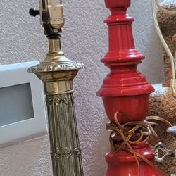Vintage Brass Cast Metal Hollywood Regency 1940s Table Lamp Retail Price $185