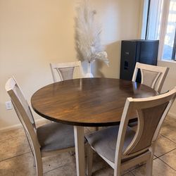 Dinning table