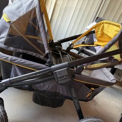 Even Flo Wagon Stroller 