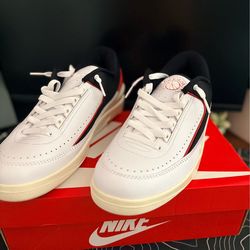 Jordan 2’s Black Red White