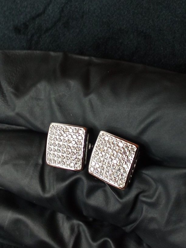 SQUARE DIAMOND EARRINGS 💎