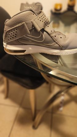  LEBRON JAMES SOLDIER 5 2011 Edition NIKE AIR MAX ZOOM $50