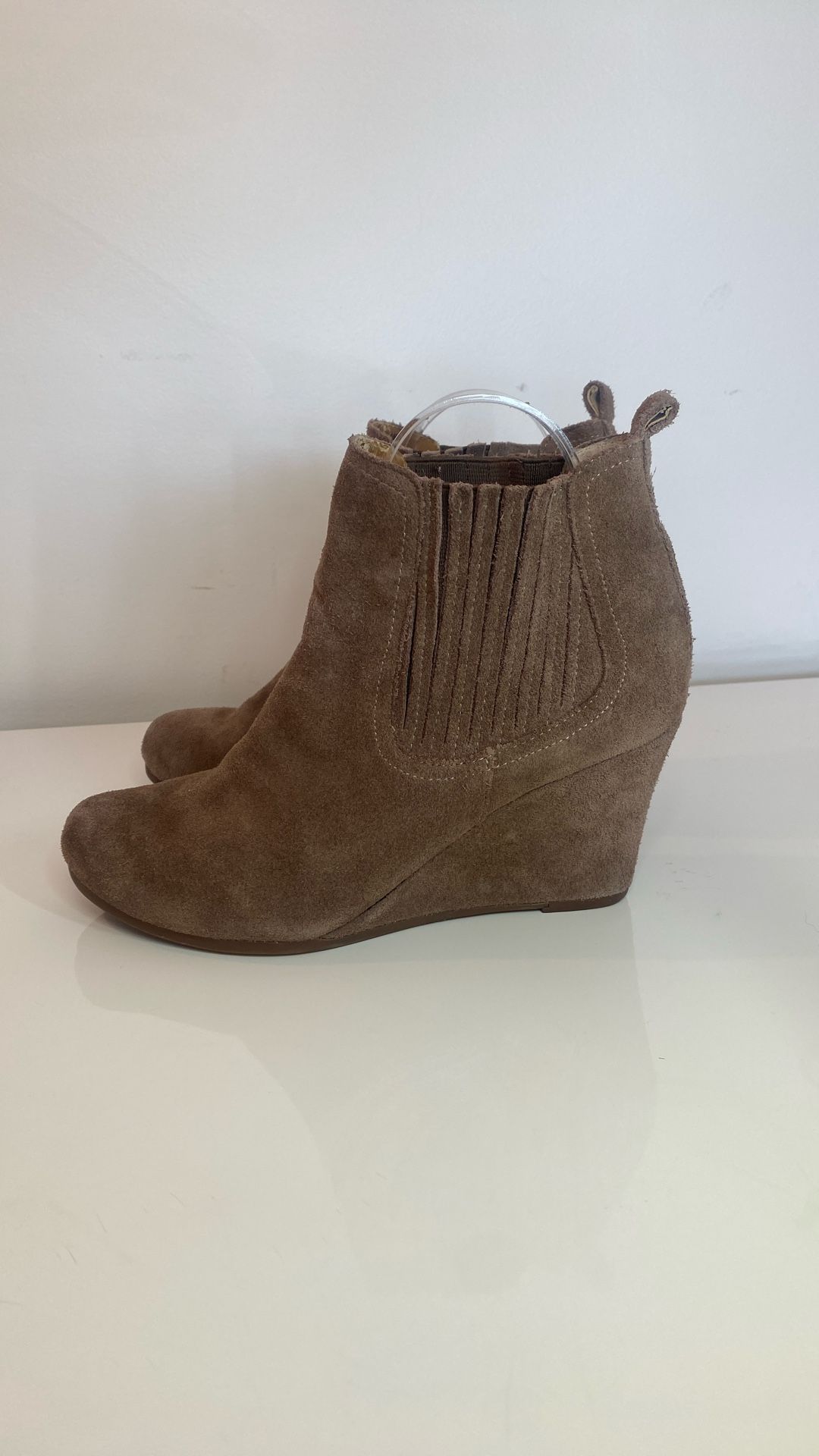 Dolce Vita Suede Wedge Boot Size 7