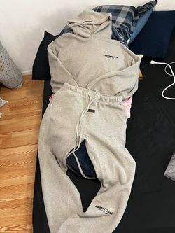 Essentials outfit