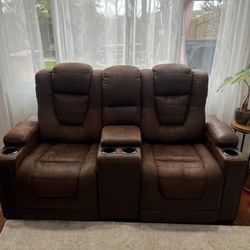 Loveseat recliner 