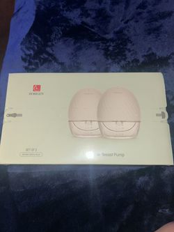 Wearable breast pump