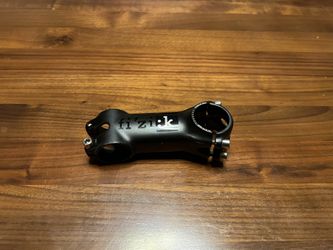 Fizik Cyrano R1 Road Bike Stem