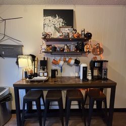 Bar Table With 4 Stools! 