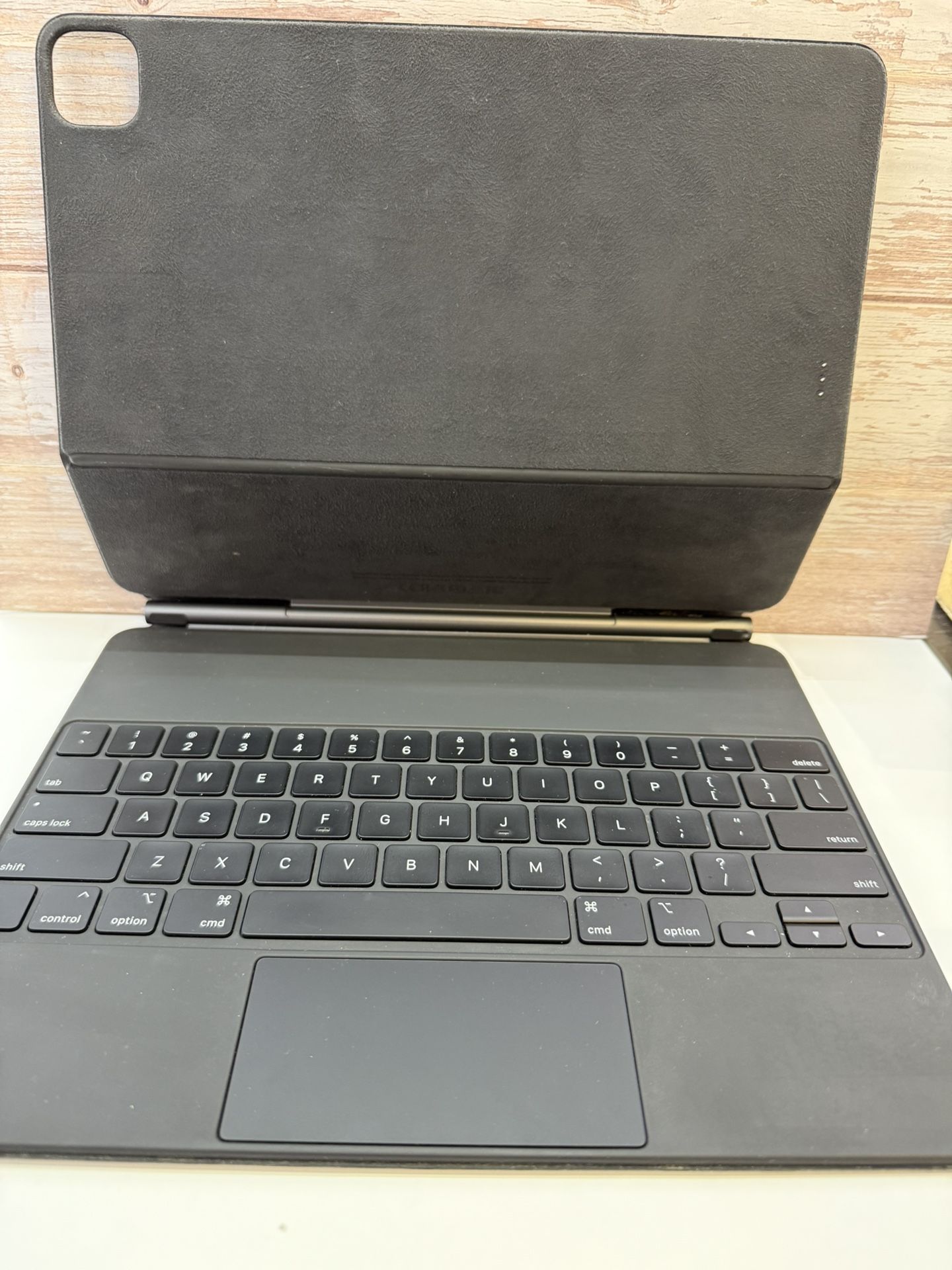 Apple Magic Keyboard 12.9 Inch
