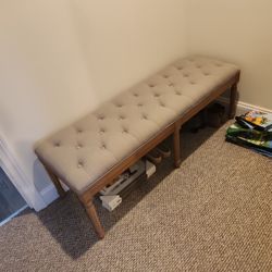 Gray Tufted Bench 