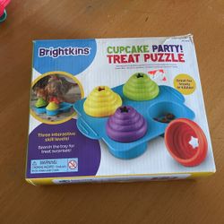 Cupcake Party! Treat Puzzle For Pets
