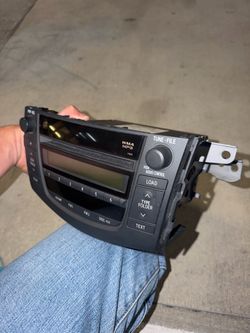 Toyota OEM CD MP3 WMA Car Stereo Head Unit