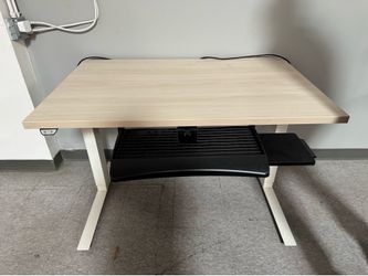Office / College Stand up desk Firm