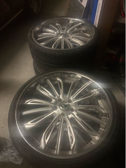 22 inch Offset Forgiato rims