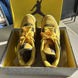 Air Jordan’s 4 Retro  Used Whith Box 