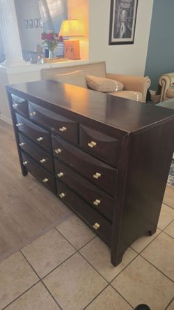 Brown dresser