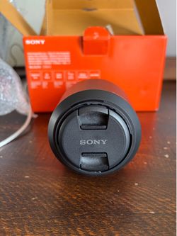 Sony E 55-210mm f/4.5-6.3 OSS Lens