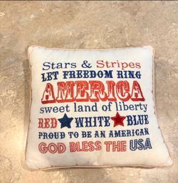 4th July-throw pillow decorative-USA AMERICA –Fourth of July-red, white & blue, couch, bed, decor