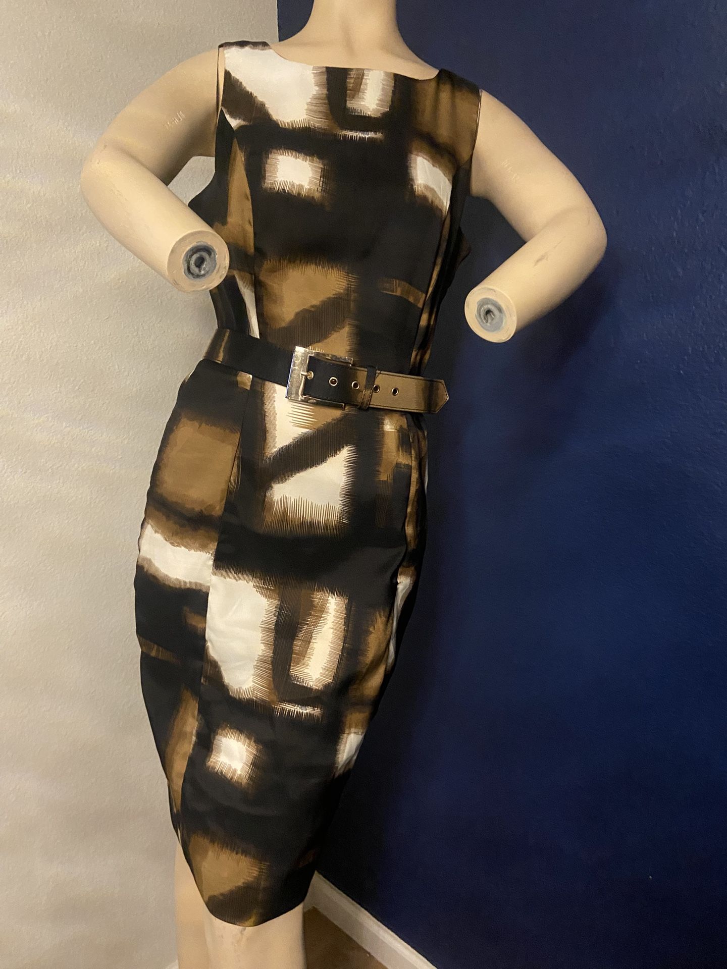 Cocktail Dresses Excellent Condition  Size 4 $15.00