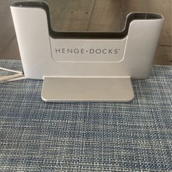 Henge Docks Vertical Dock For MacBook Pro 13 
