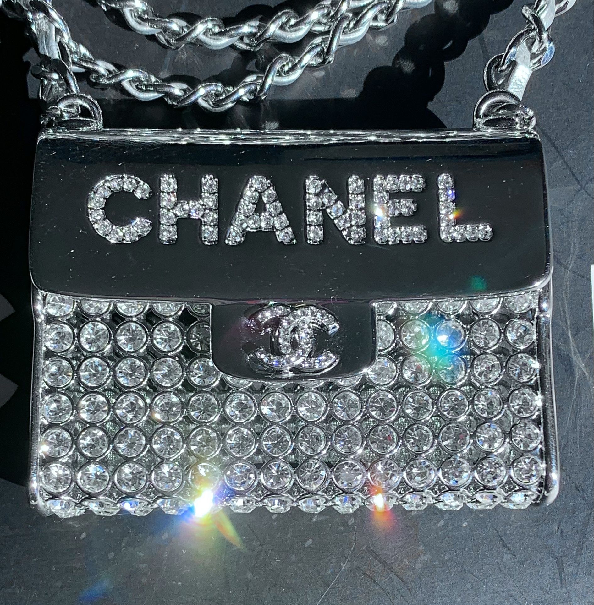 CHANEL CC | SILVER CRYSTAL & LEATHER | MINI FLAP BAG PENDANT NECKLACE