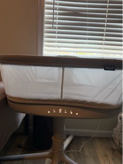 Halo swift bassinet