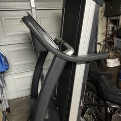 Advanced Treadmill 