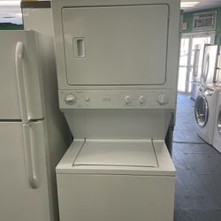27” in wide conbo  washer and dryer gas 