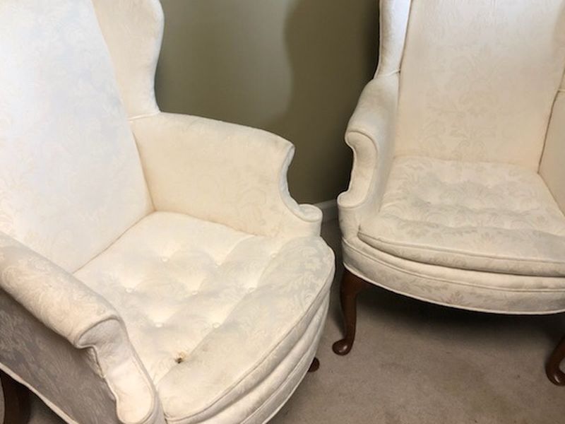 2 Vintage Chairs