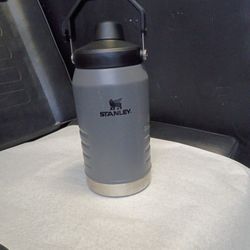 50 Oz Stanley Thrumus