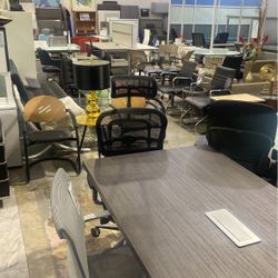 Office Chair Desk Filing Cabinet Table Ergonomic Adjustable Mesh Chair Reception Desk Heavy Duty Premium Lounge Guest Chair Conference Table Credenza 