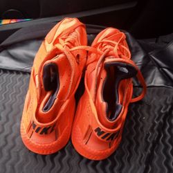 Women's Nike Running Shoe Size 9 And 1/