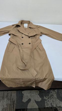 Abercrombie & Fitch trench coat, size M.