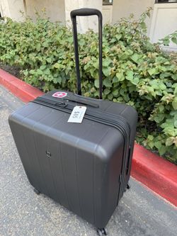 Swiss Gear Spinner Wheels Expandable Large Size Luggage