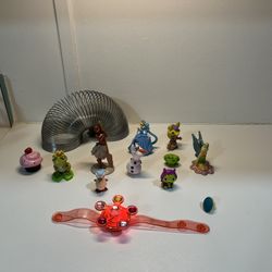 Lot miscellaneous toys for Girls 
