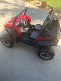 Peg Perego Polaris RZR XP 900 Kids Ride-On