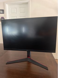 LG ultra gear gaming monitor