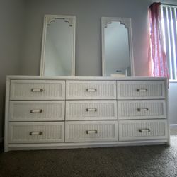 WHITE WICKER DRESSER + MIRROR SET