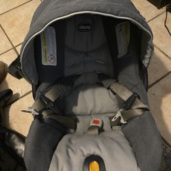 Chicco Baby Car seat 