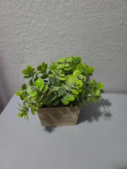 Artificial plant decor