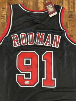 Dennis Rodman signed Chicago Bulls jersey W/COA