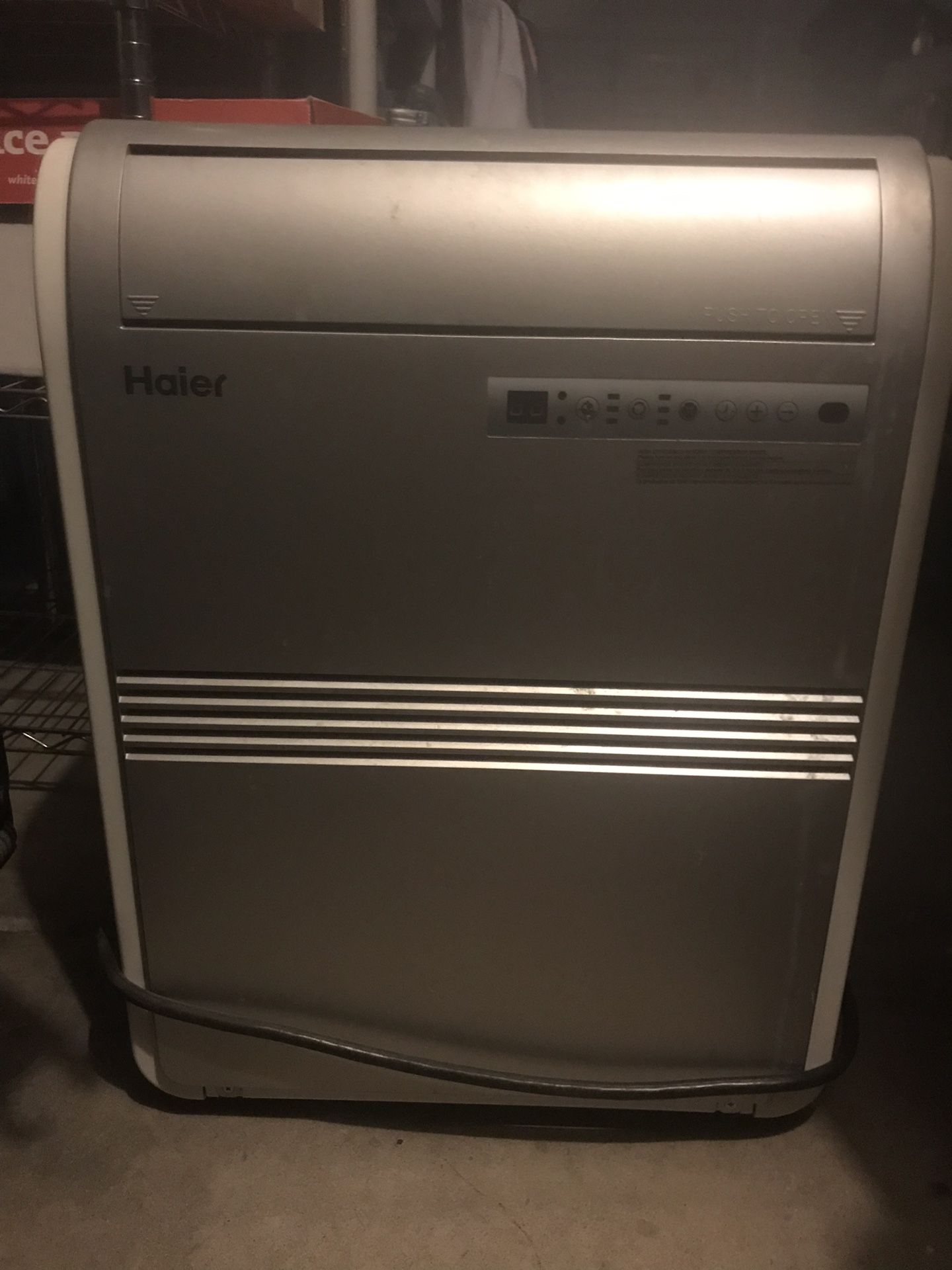 Haier 8,000 BTU portable air conditioner