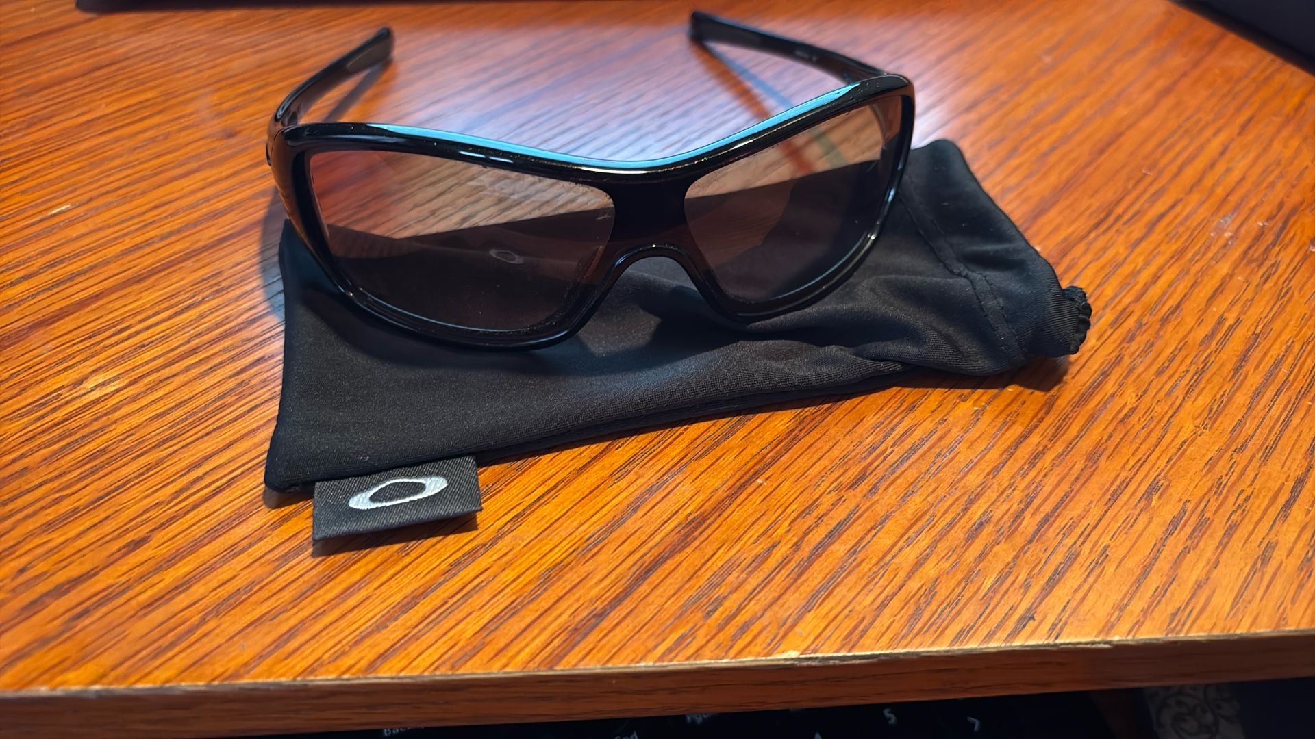 Oakley Unisex Sunglasses 