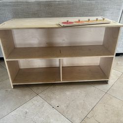 Montessori Shelf With Hidden Storage Lid 