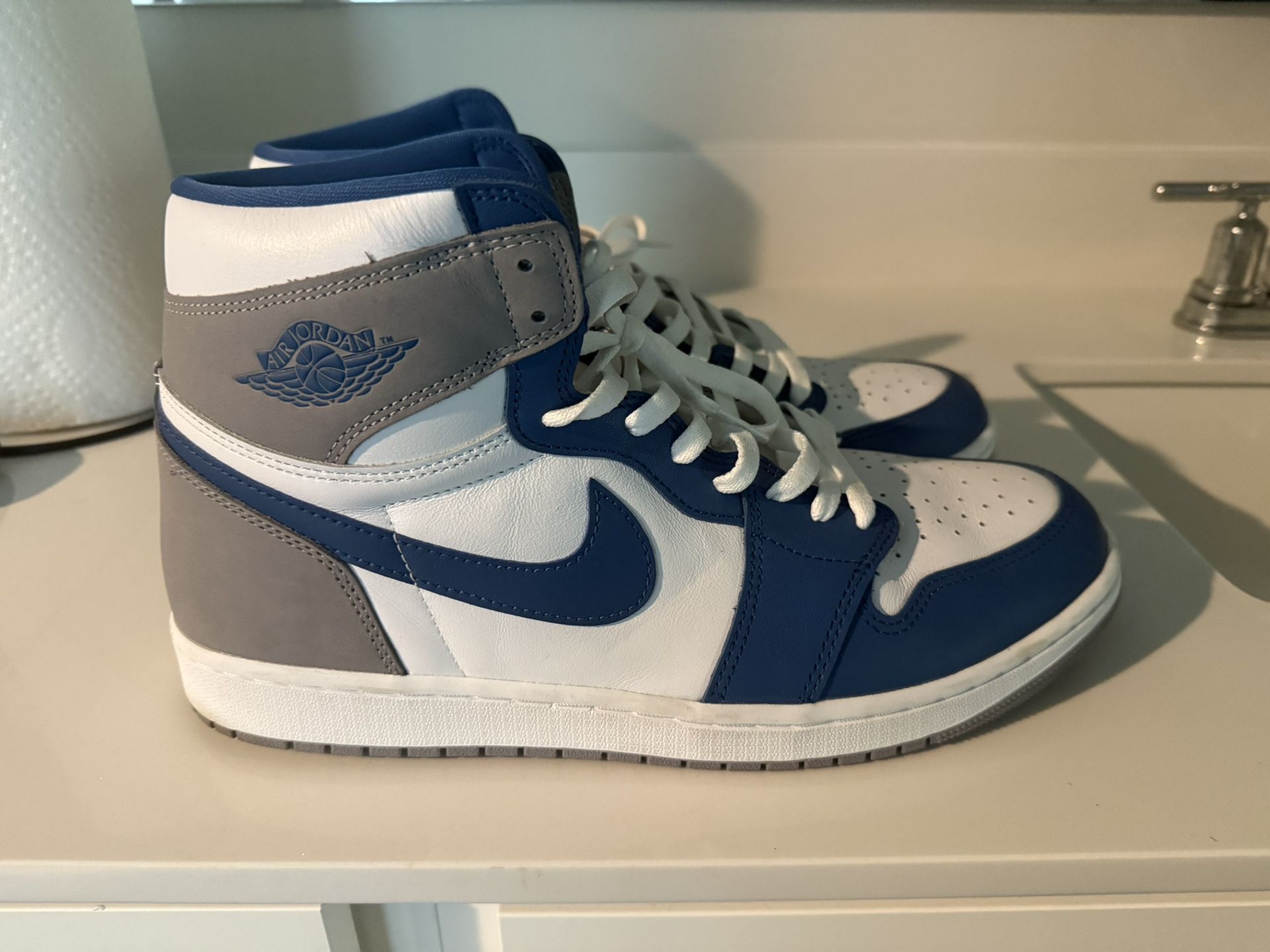Air Jordan 1 High Men's Size 13