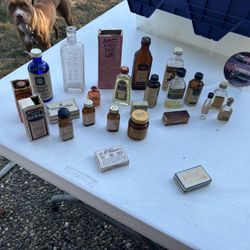 antique medicine jars 