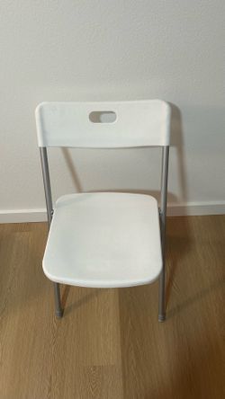 2 chairs