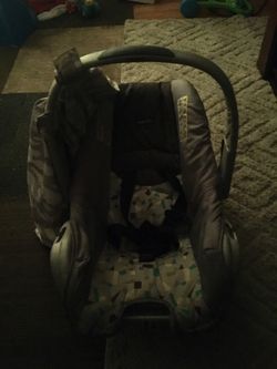 Infant Car seat